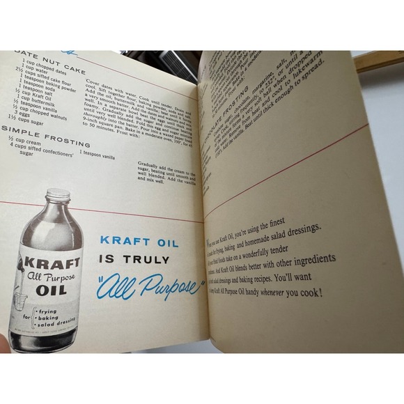 Vintage 1955 Kraft Oil Method 20 Wonderful Cakes Recipe Booklet Advertising - Picture 8 of 10